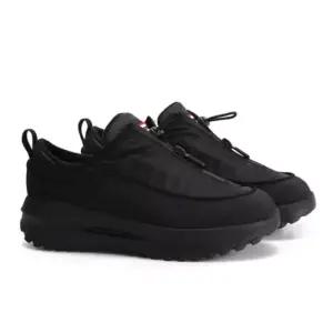 헌터HUNTER UNI 트래블 플로우 짚 트레이너 - 블랙 UFF7003NYLBLK