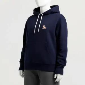 [메종키츠네]MAISON KITSUNE 생산 CHILLAX FOX PATCH CLASSIC HOODIE IU00355KM0001-NAP480 칠랙스 폭스...