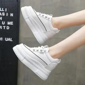 여자운동화 운동 가을 편한운동화 스니커즈 키높이