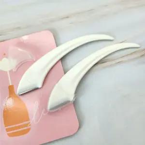 눈썹 정리 반달칼 1P 화이트 눈썹칼 눈썹정리칼 눈썹숱정리 눈썹정리기