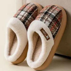 겨울 방한 사무실 집 쿠션 실내 털슬리퍼 사무실슬리퍼 실내 퍼슬리퍼 털슬리퍼 겨울 거실 화