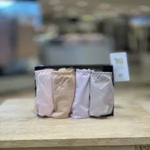 [대구백화점] [비너스]4매입세트 최고급면100수 삼각팬티(VPT6935-BRLISKSP)