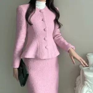 [하프클럽/엘린무드]에클레어 울 노카라 자켓 h라인 스커트 셋업 겨울 핑크 투피스 세트