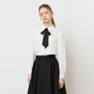 [롯데백화점]케네스레이디 배색 리본타이 베이직 블라우스 (EVBLPA97)