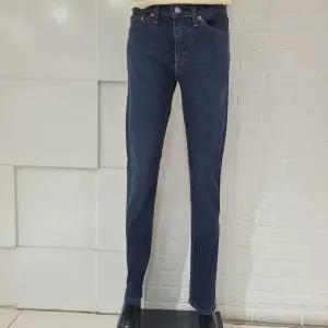 [리바이스] 04511-5641남성슬림핏웜진청바지