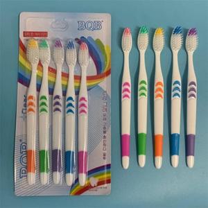 구강 건강을 위한 개인 환경 대나무 숯 칫솔 저탄소 중간  강모 손잡이 5 개