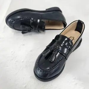 [셀러허브 패션]키즈 발표회구두 태슬장식 여자아이신발 (170만 가능)