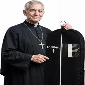 옷을 걸 수 있는 맞춤형 의류 가방 - 사제복과 수녀복 2개의 메쉬 포켓 자수 이름 홀더 성직자 복장에