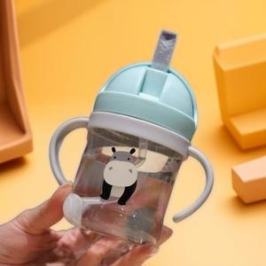 만화 동물 캐릭터 빨대컵 300ml 새지 않는 물병 (빨대 및 손잡이 포함) 여행 학교용