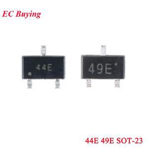100Pcs5pcs 44E 49E 홀 효과 센서 스위치 SMD 요소 A3144E SOT23 브러시리스 전기 전동