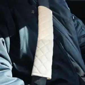[하프클럽/]차량용 안전벨트커버 벨벳 안전띠패드 차량악세서리 베이지