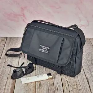 [하프클럽/]남녀공용 크로스백 숄더백 메신저백 노트북가방 데일리백