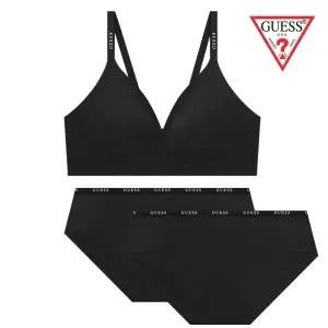 [롯데백화점]게스 젤리 심리스 브라1+팬티2 속옷세트 [선물포장] GEWBR111PT111BK