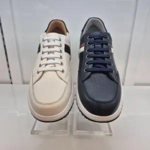 [엘칸토]엘칸토 HC11 소가죽 남성화 T2K2U51M3V (44684419)