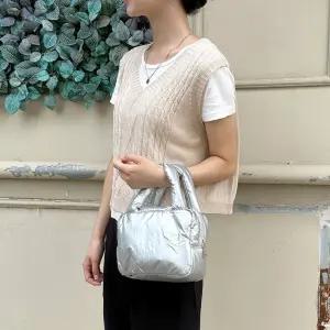 미니 패딩 토트백 광택 디자인 캐주얼 포인트 가방1020여성 유니크 데일리 외출