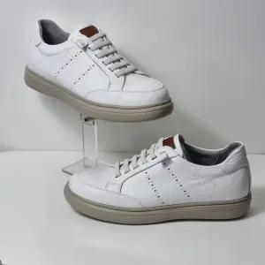 [탠디]남성 5cm키높이 데일리 밴딩끈 스니커즈 321015VT1