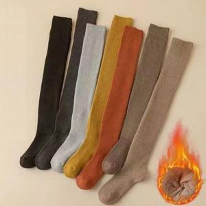 [당일출고] 개별포장 여성 오버니삭스 기모 하이니삭스 보온 방한 겨울 패션 롱 스타킹 무릎 수면 양말