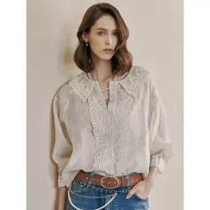 [하프클럽/]라운드 카라 아일렛 레이스 블라우스