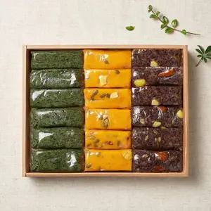 [작심밀도]대통령표창 대월떡집 떡선물세트 12호  총36개  2.88kg  호박영양찰떡 흑미영양찰떡 쑥인절미