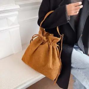 골덴조리 숄더백 (WFJ66X0)