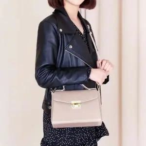 (T3091) 헬란 스몰 패딩 토트백 천 여성 가 패션잡화