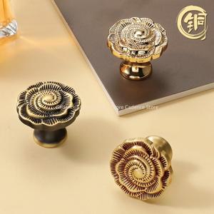 솔리드 브래스 손잡이 주방 찬장 문 손잡이 서랍 프렌치 골든 옷장 가구