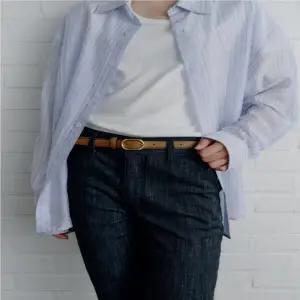 질스튜어트 핸드백 (JABE6E181W2) [길이조절가능][베누아벨트]15mm 브라운 소가죽 슬림 여성벨트 JABE6E181