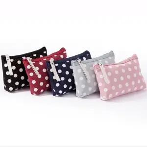 사각 땡땡이 파우치 소품 화장품 수납 소지품 가방 (WFKALAD)