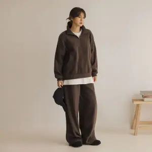 [엘리시아]러웨 반집업 폴라 팬츠 SET_P414569957