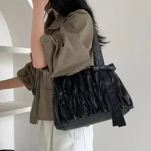 가방 여자숄더백 데일리외출용핸드백 캐주얼백 2 WFIL6IX