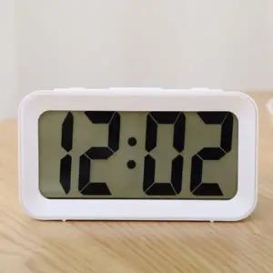 New LCD 디지털 저소음 알람탁상시계(화이트) (KYR-W6D5482)