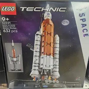 레고 42221 테크닉 NASA Artemis 우주 발사 시스템 로켓