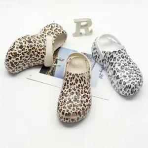 비취 여름 여성 외출용 슬리퍼 가벼운 샌달 화 WFIMIAI