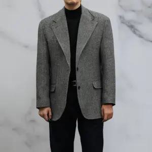 남성 브레스트 싱글 버튼 클래식 헤링본 하객용 재킷