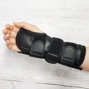 [퍼니메이커]반깁스 손목 보호대 우 아대 손목지지대 손목밴드 팔목보호대 팔목아대