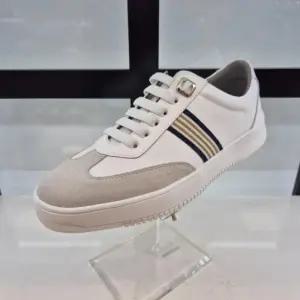 [엘칸토]엘칸토 HC11 소가죽 남성화 P6M5U51V310 (44692370)