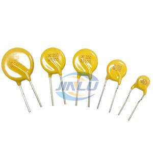 DIP PPTC 자체 복구 퓨즈 30V RUEF020