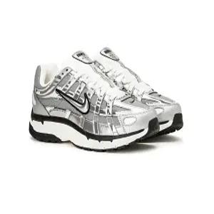 나이키 P-6000 메탈릭 실버 CN0149-001 러닝스타일 스니커즈