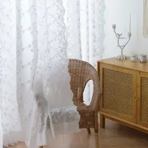 [텐바이텐]작은창가리개커튼- 블레싱 옆단 플라워자수