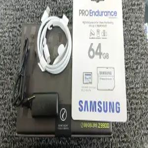 아이나비Z9900 삼성정품 64G GPS C to C 배선