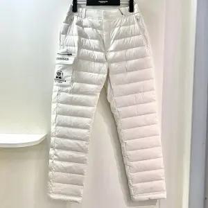 [행복한백화점][파사디]스트레치 튜브 다운 팬츠 화이트 남성 바지 Q24WSB491X