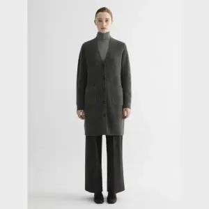 [롯데백화점]쉬즈미스 루즈핏 롱 가디건 (SSKCDO41130)