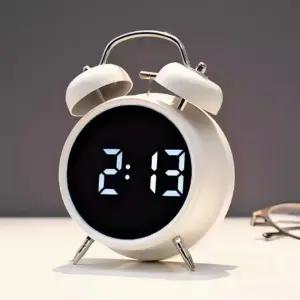 자명종 LED 탁상시계 디지털 해머벨 알람시계 - 소리큰 알람, 학생 필수품