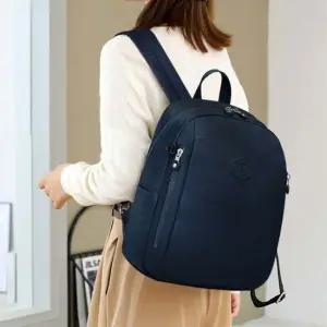 여성 대학생 직장인 백팩 수납 여행 출장 기내용 가방