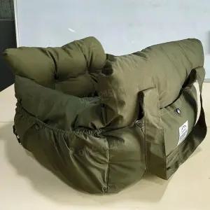 강아지카시트 차량용 펫시트 방석 반려견 뒷좌석