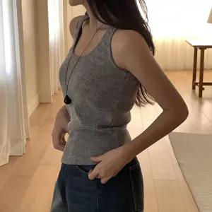 [코코블랑] 오드 기모 레이어드 나시