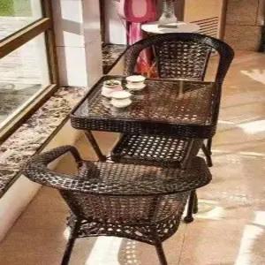 라탄 의자 테이블 세트 발코니 루프탑 펜션 베란다