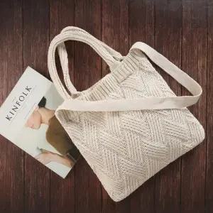 가벼운니트숄더백 4 가을외출용니트가방 가을분위 WFIL66V
