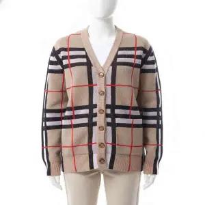 [버버리]Check Technical Cotton Cardigan 8070353 체크 테크니컬 코튼 가디건 820156