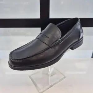 [엘칸토]엘칸토 HC11 소가죽 남성화 D4M1U5V1319 (44692428)